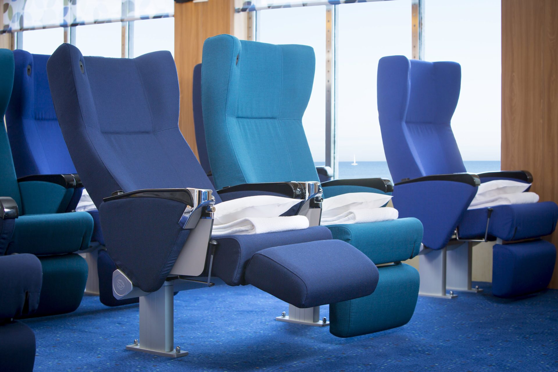 Recliners 127 retouched